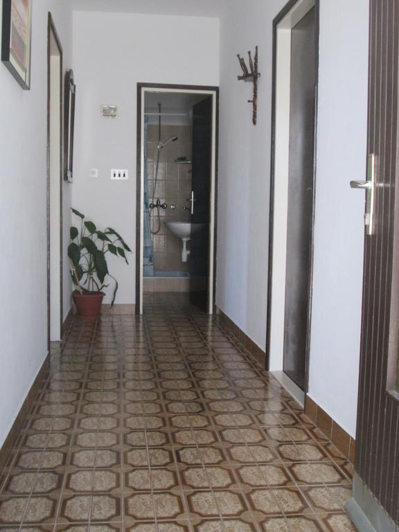 Apartmani Jordana Komiža Quarto foto